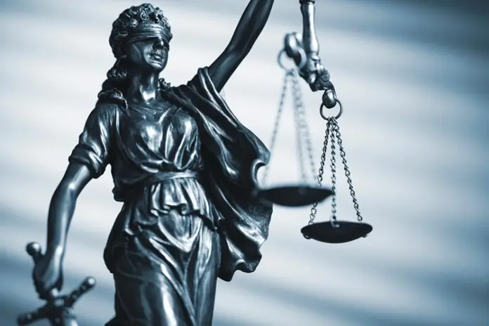 Alcance de la revisión, por los jueces civiles, de las impugnaciones de calificaciones (...)