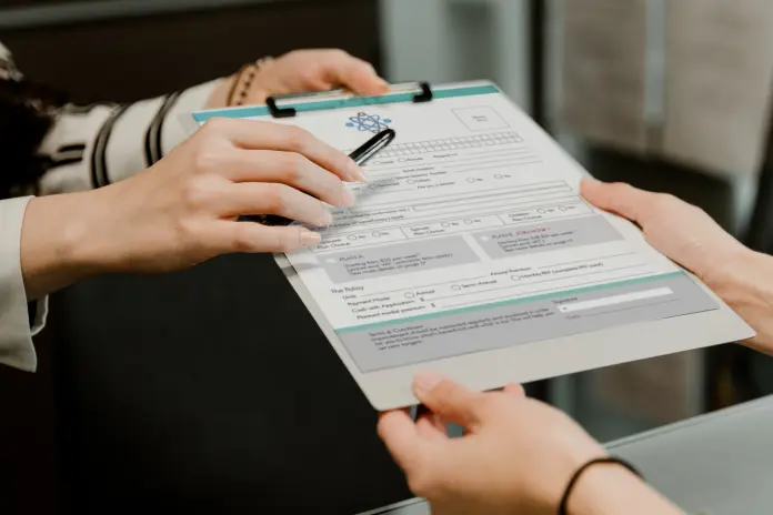 Los certificados de residencia siguen sin ser cuestionables