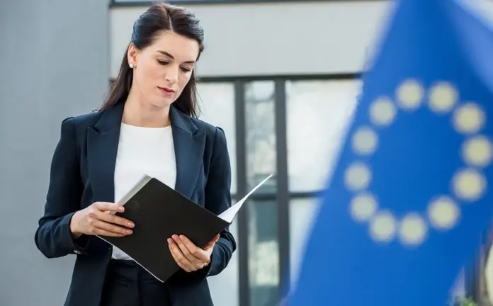 Council of Ministers approves collective actions bill but uncertainty lingers over opt-out (...)