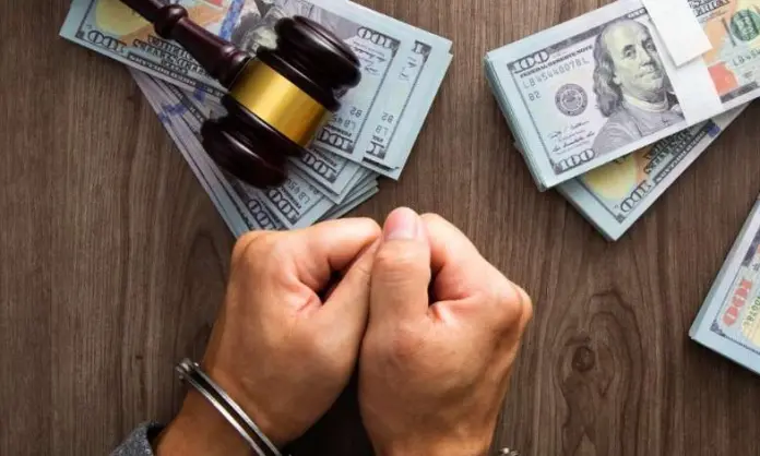 El SAT intensifica su campaña en el combate y prevención del lavado de dinero