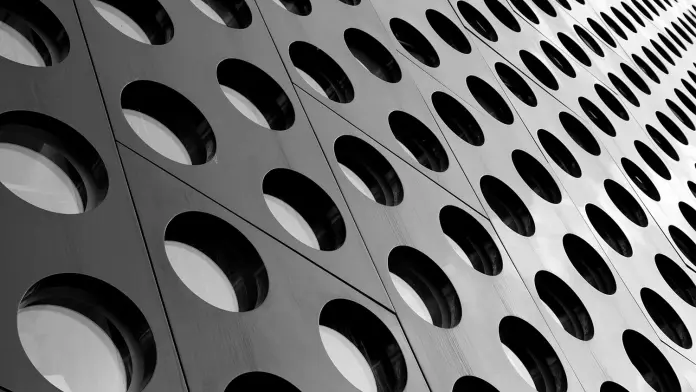 Calculating bereavement leave for the death of family members: Calendar or business days?