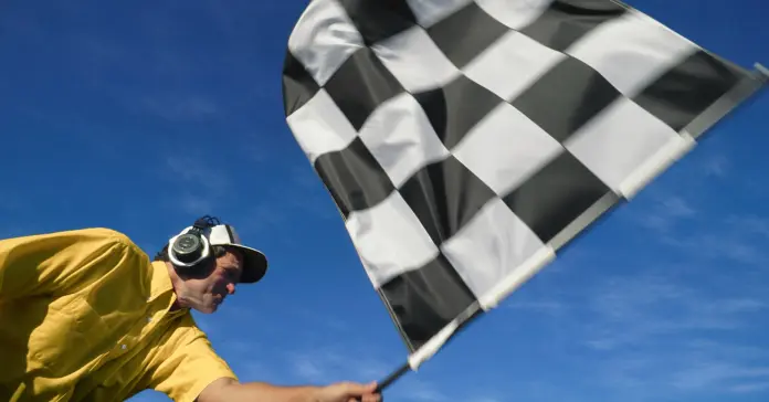 Fernando Alonso, Marc Márquez and Carlos Sainz conclude new sports contracts