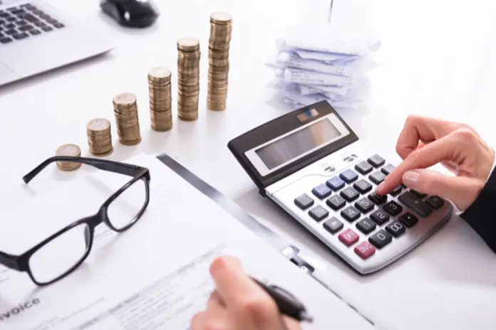 Prémios e gratificações de balanço – retém primeiro e reembolsa depois