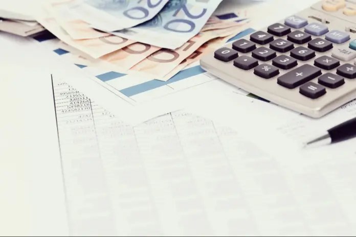 El IVA en los servicios intermedios de producción: análisis crítico y relevancia actual de la figura