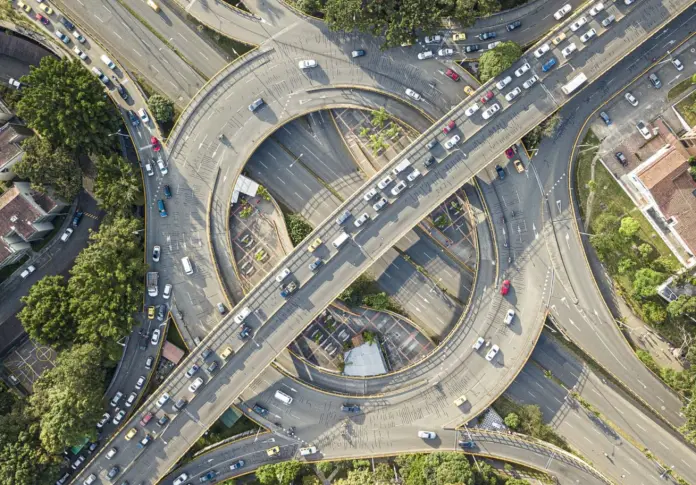 La contratación directa del INVIR: ¿un riesgo para la infraestructura vial?