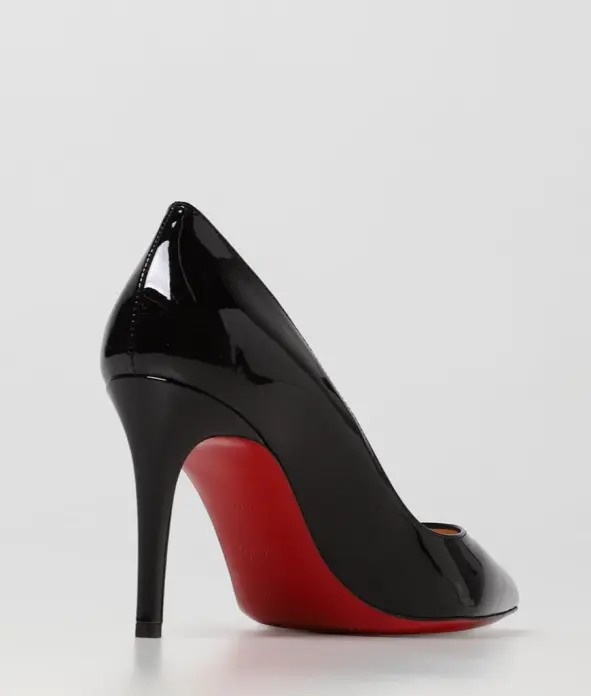 Los zapatos más caros de Amazon: STJUE Louboutin vs Amazon