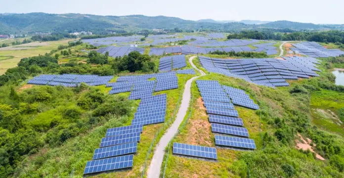 Prosolia Energy compra a EDP cinco proyectos de energía solar fotovoltaica en España