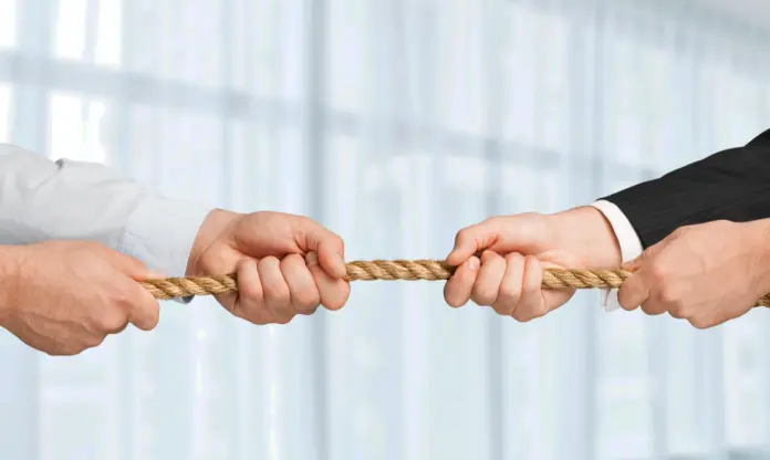 Limitación a la libertad para fijar el precio de las OPAs voluntarias cuando concurran acontecimientos excepcionales