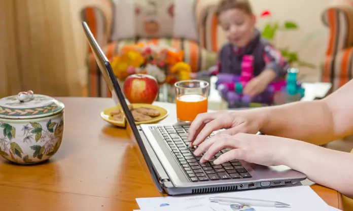 The extension of remote working and work-life balance measures: key in the de-escalation process