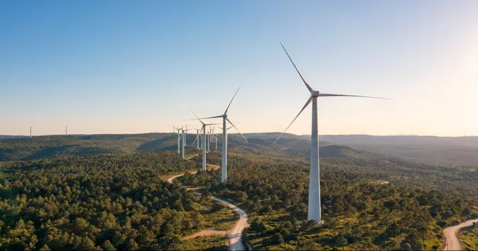 Tion Renewables adquiere a EDPR cuatro proyectos solares de 104 MW en España
