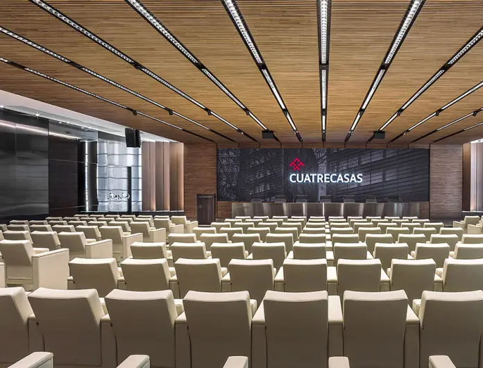 Sociedades cotizadas ¿Juntas virtuales, híbridas o presenciales?